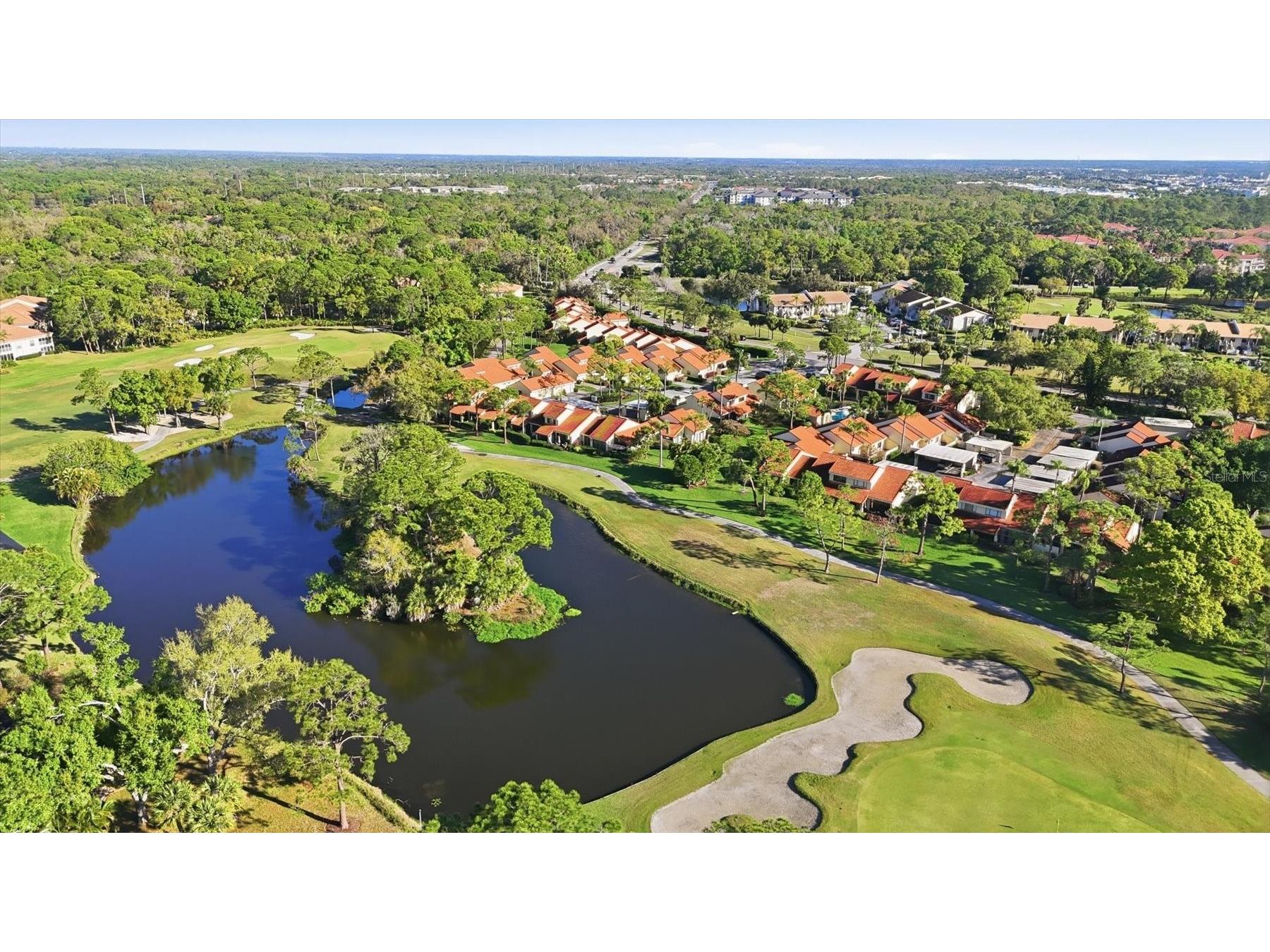 5312 Huntingwood Court #39 Sarasota FL 34235 A4686095 image37