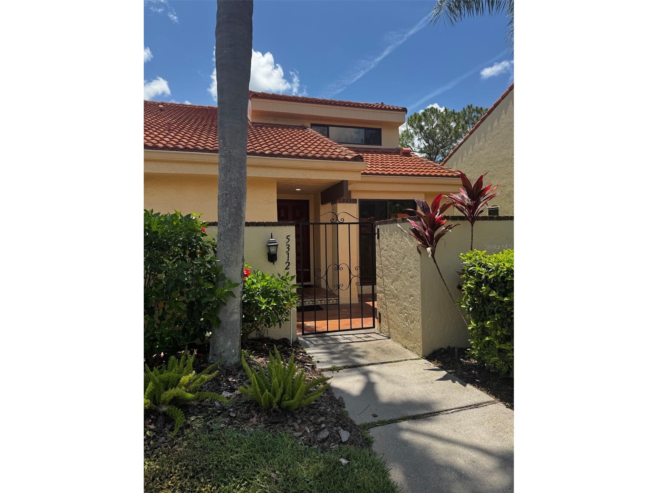 5312 Huntingwood Court #39 Sarasota FL 34235 A4697483 image1