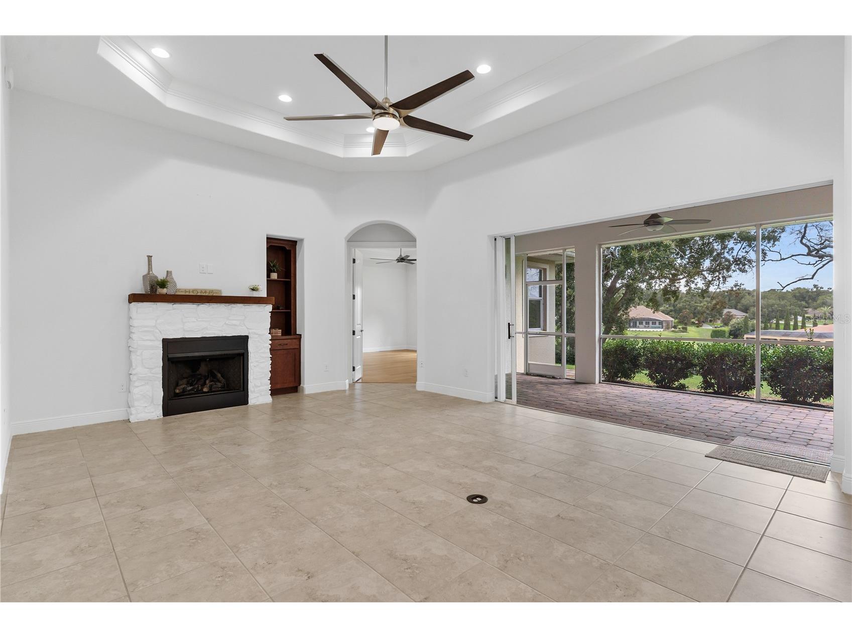 5312 Meadow Hill Loop Lady Lake FL 32159 - LAKE GRIFFIN G5113168 image12