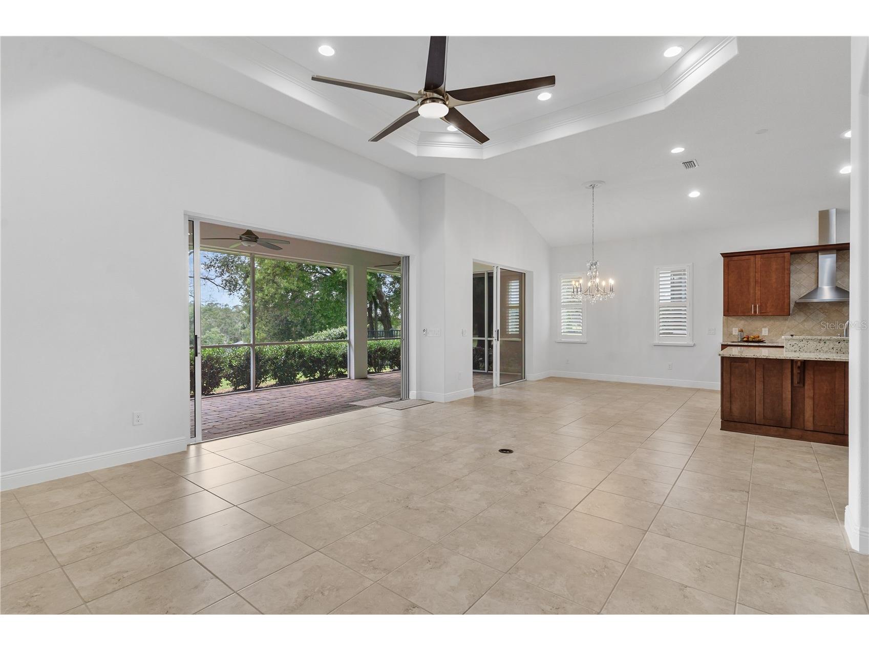 5312 Meadow Hill Loop Lady Lake FL 32159 - LAKE GRIFFIN G5113168 image13