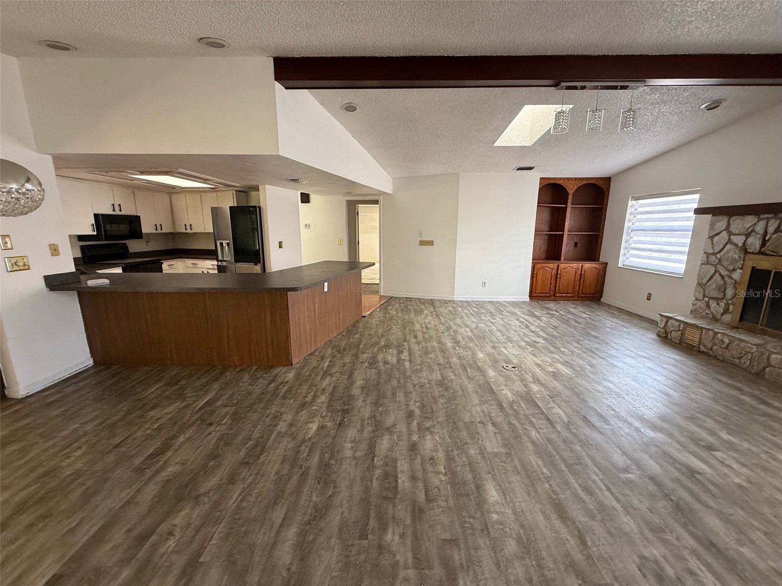 5312 Suwannee Road Weeki Wachee FL 34607 W7885700 image2