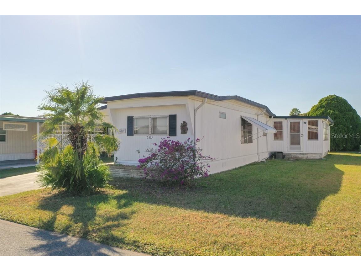 5313 Aurora Drive Zephyrhills FL 33541 P4937013 image16