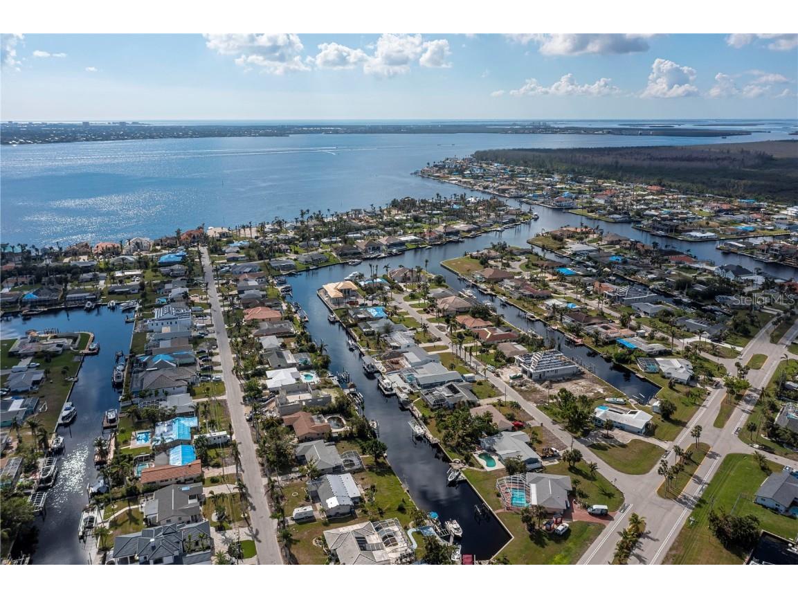 5313 Bayview Court Cape Coral FL 33904 C7469391 image1