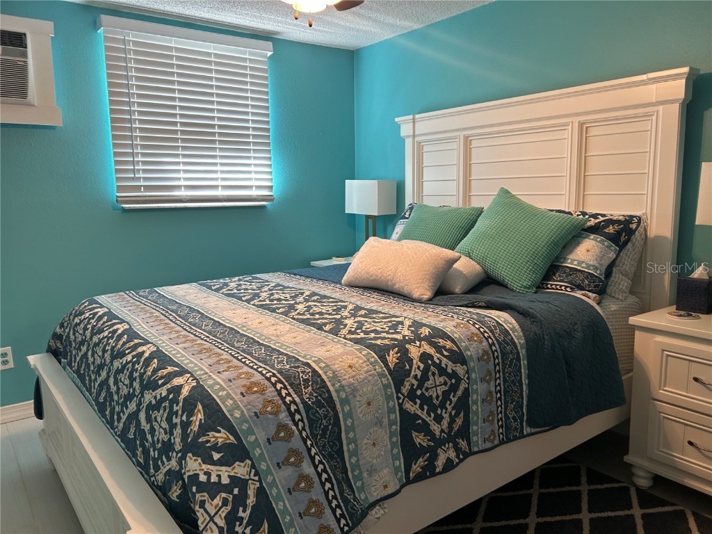 5313 Boca Raton Avenue Sarasota FL 34234 A4672720 image19