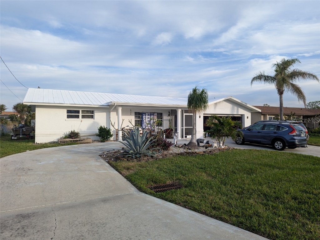 5313 Delano Court Cape Coral FL 33904 W7872175 image1
