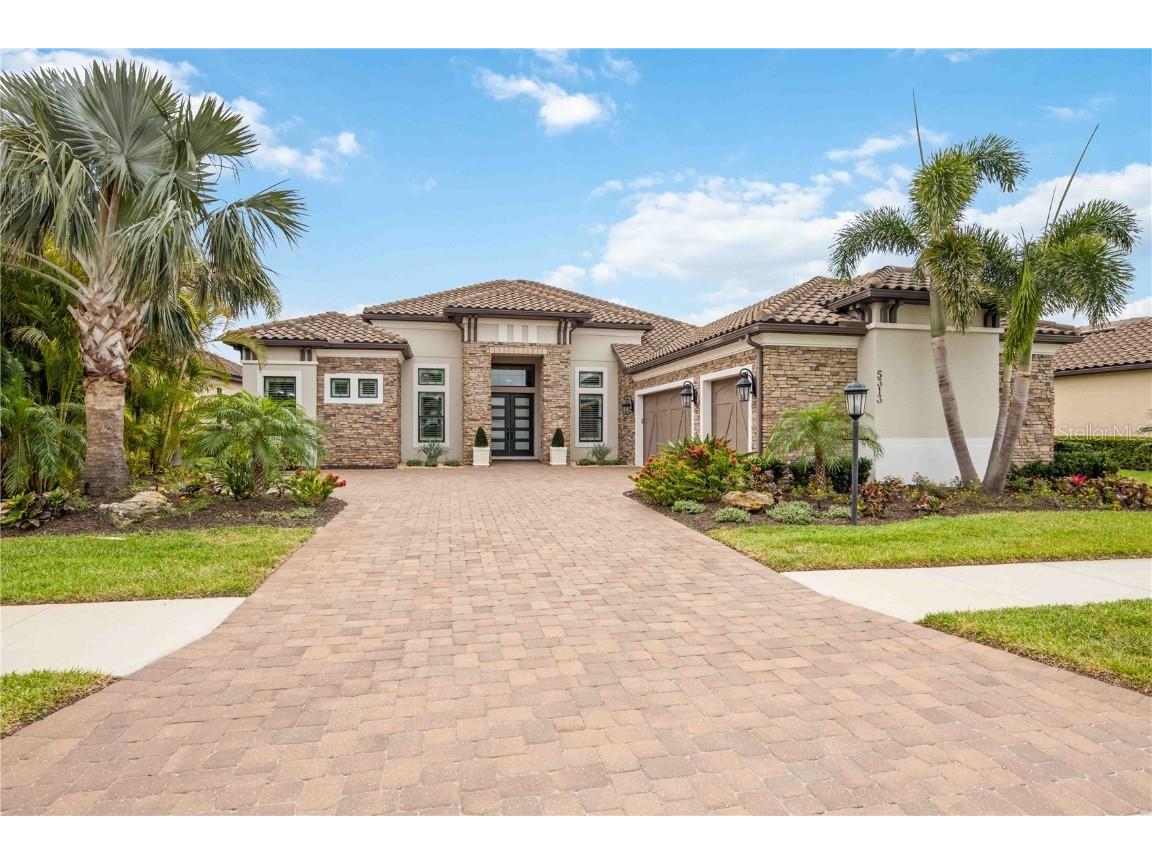 5313 Greenbrook Drive Sarasota FL 34238 A4645609 image1