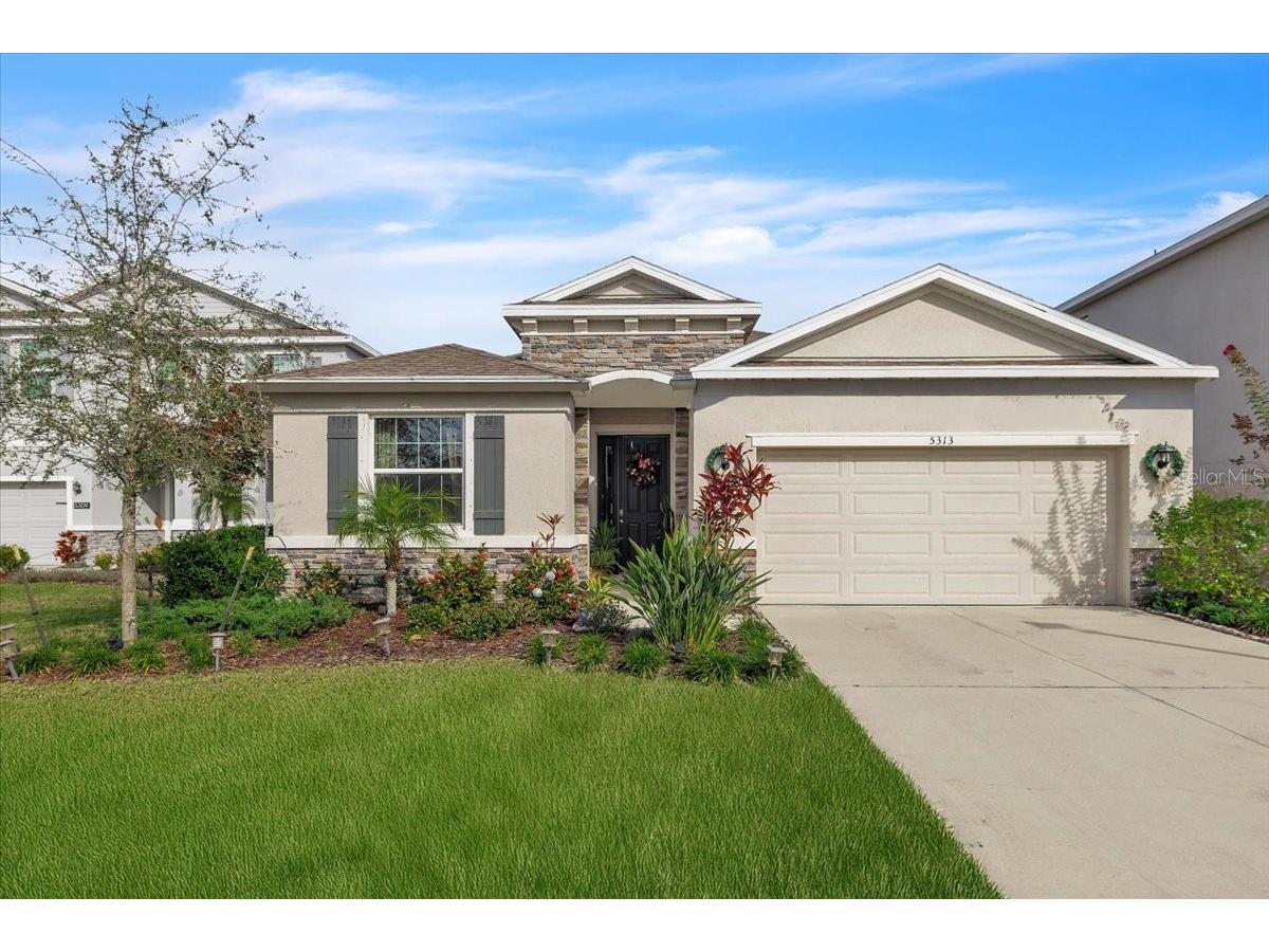 5313 Halewood Court Bradenton FL 34211 A4675819 image1