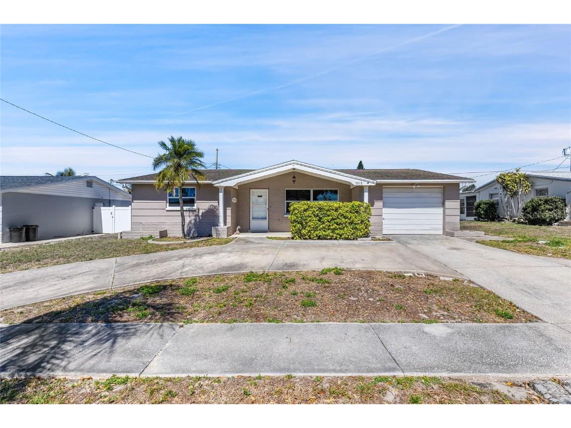 5313 Mosaic Drive Holiday FL 34690 TB8359345 image1