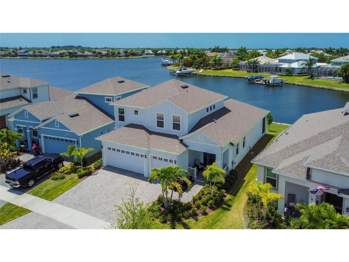 5313 Wishing Arch Drive Apollo Beach FL 33572 T3367189 image1