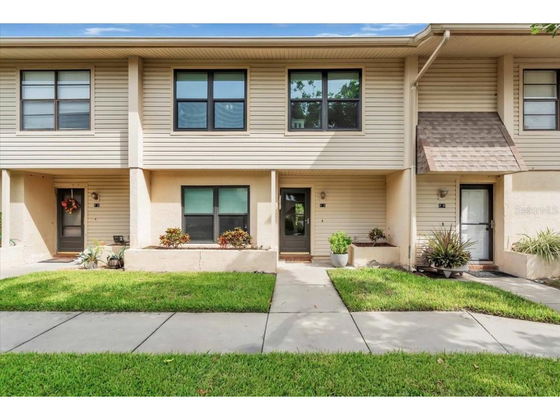 5314 36th Avenue Circle W #F3 Bradenton FL 34209 A4665884 image1
