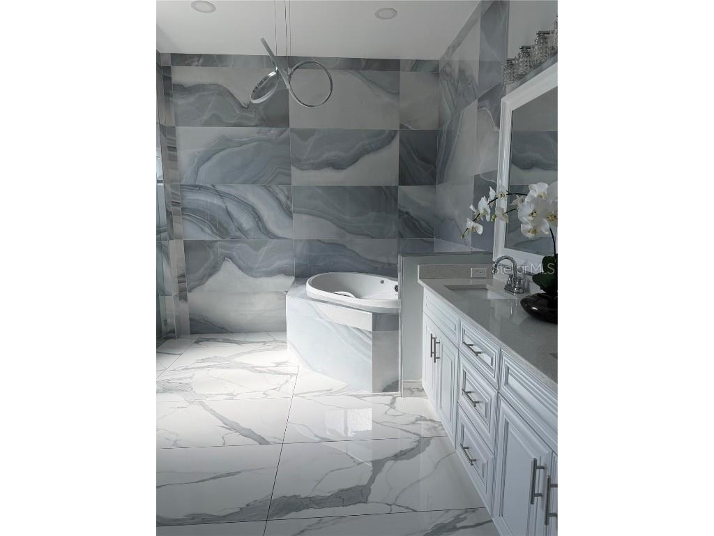 5315 3rd Bradenton FL 34203 A4674039 image21