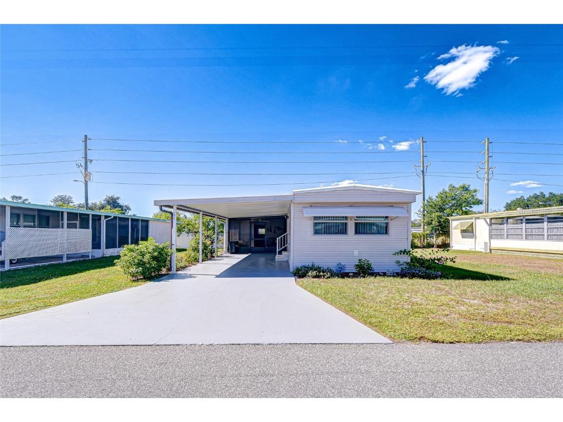 5315 Antigua Drive Zephyrhills FL 33541 TB8442433 image1