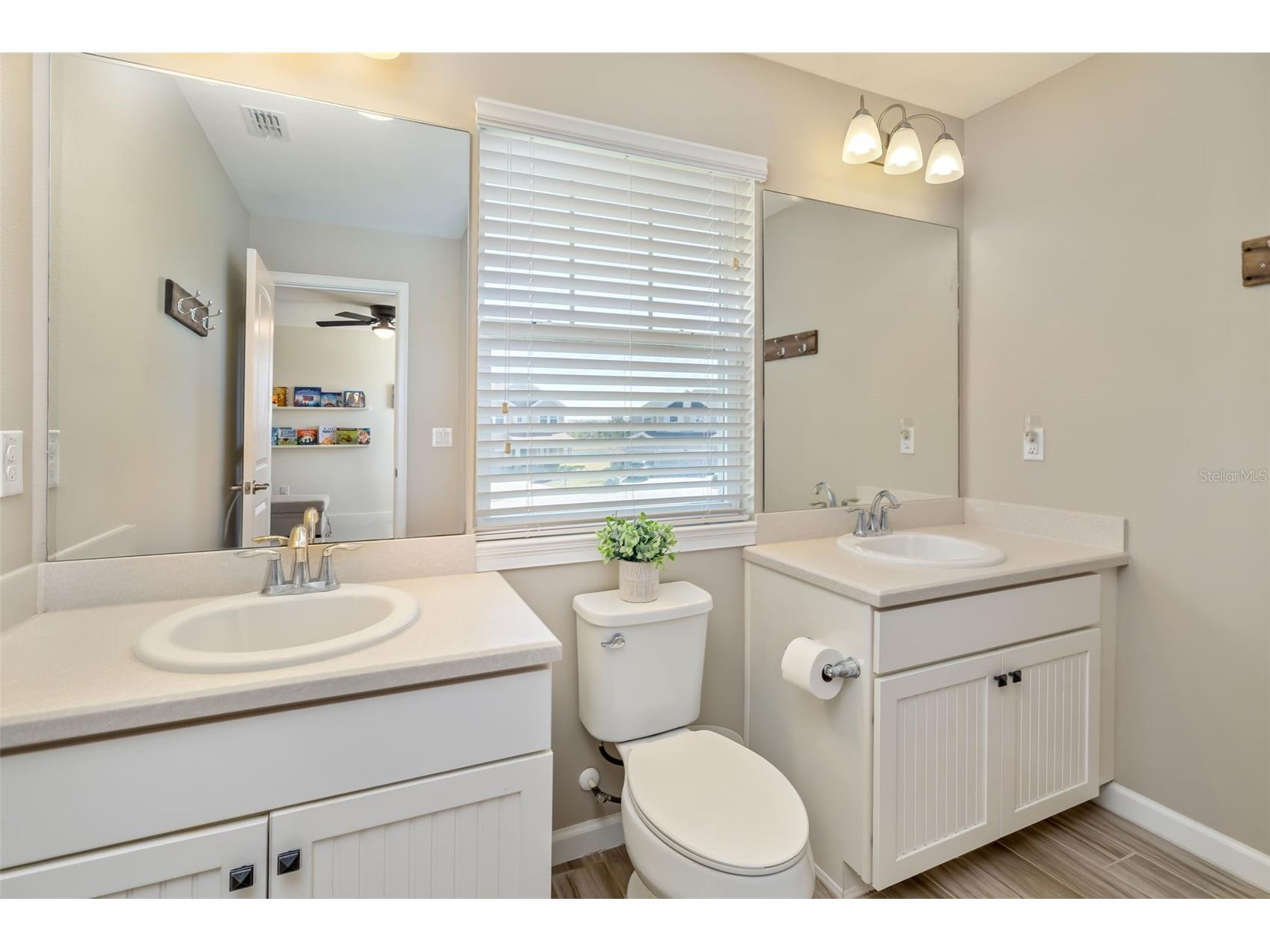 5315 Bentgrass Way Lakewood Ranch FL 34211 A4679604 image43