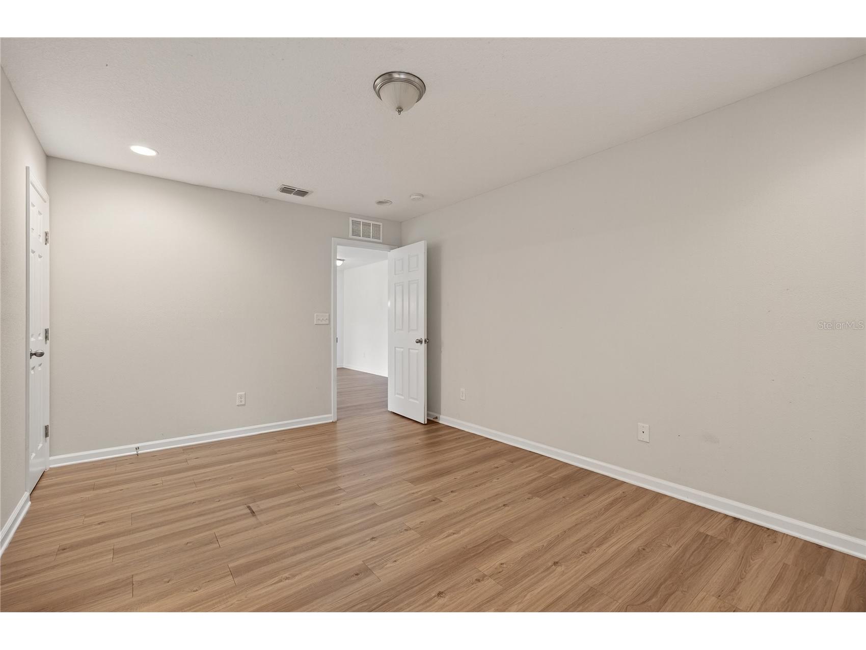 5315 Colonial Avenue Jacksonville FL 32210 GC540593 image15