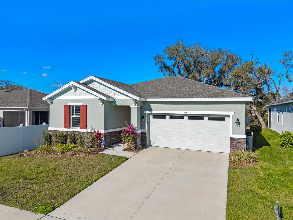 5315 Meadow Song Drive Okahumpka FL 34762 O6337342 image3