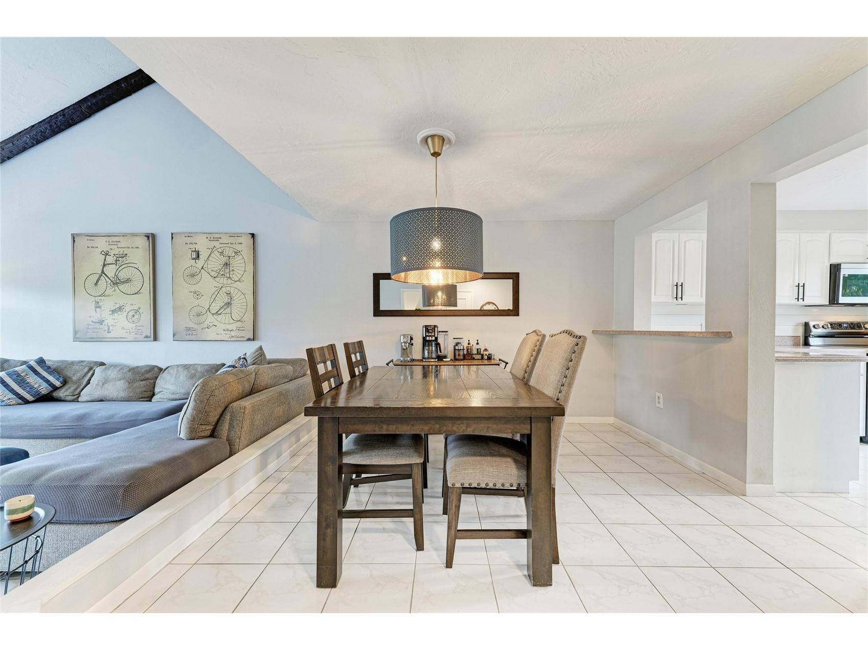 5315 Myrtle Wood #46 Sarasota FL 34235 A4679179 image7