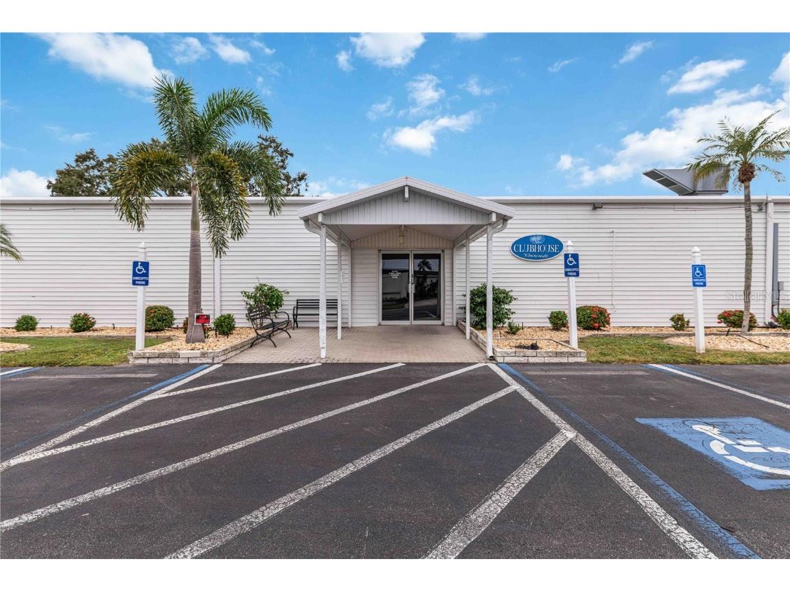 5316 53 Avenue E #I5 Bradenton FL 34203 A4671381 image28