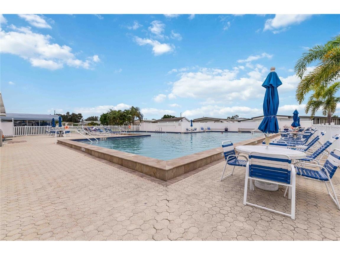 5316 53 Avenue E #I5 Bradenton FL 34203 A4671381 image32