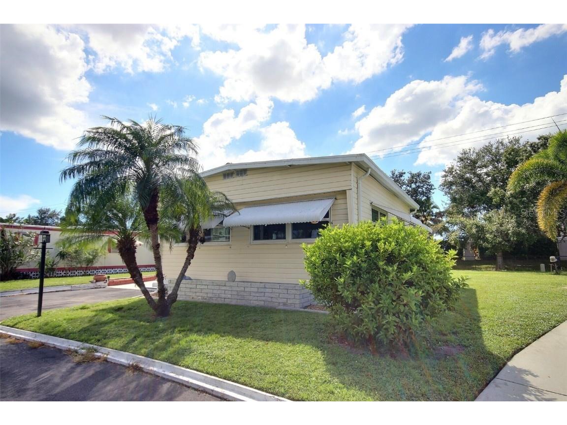 5316 53rd Ave E #A10 Bradenton FL 34203 A4667847 image2