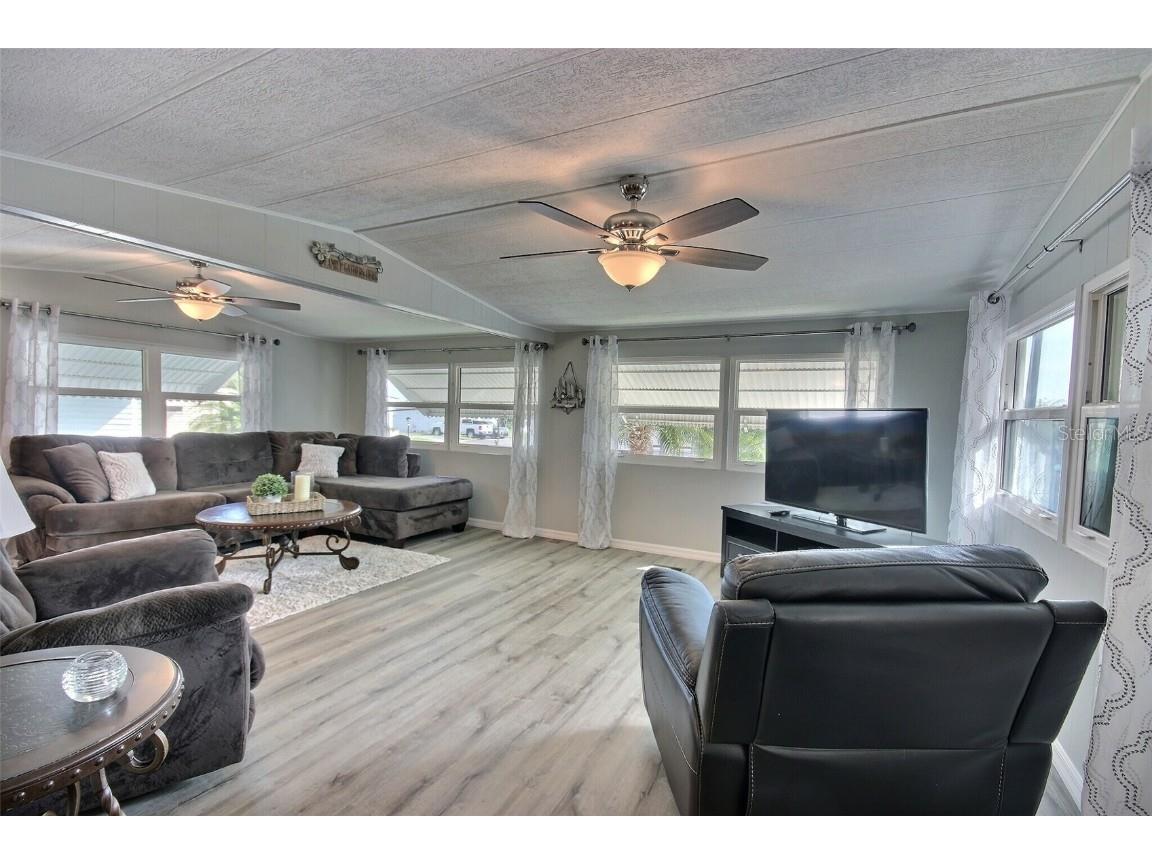 5316 53rd Ave E #A10 Bradenton FL 34203 A4667847 image8