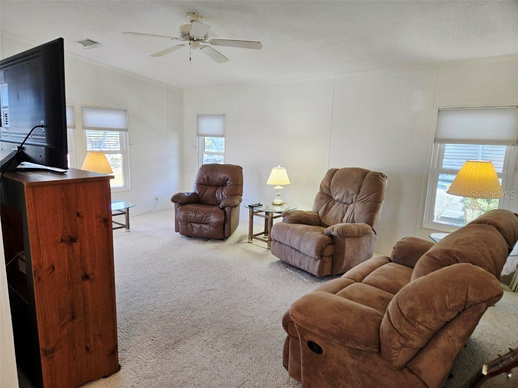 5316 53rd Ave E #ZB1 Bradenton FL 34203 A4672750 image3