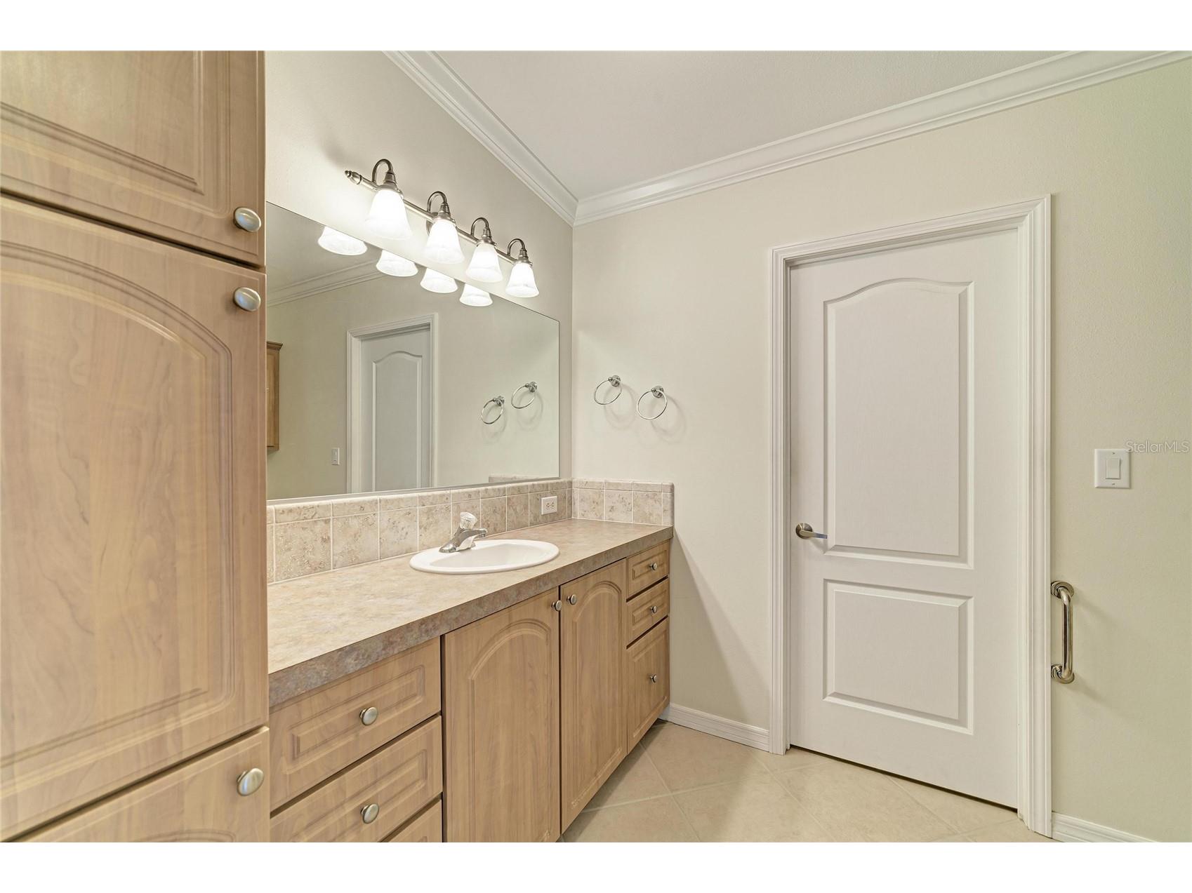 5316 53rd Avenue E #A23 Bradenton FL 34203 A4688602 image31