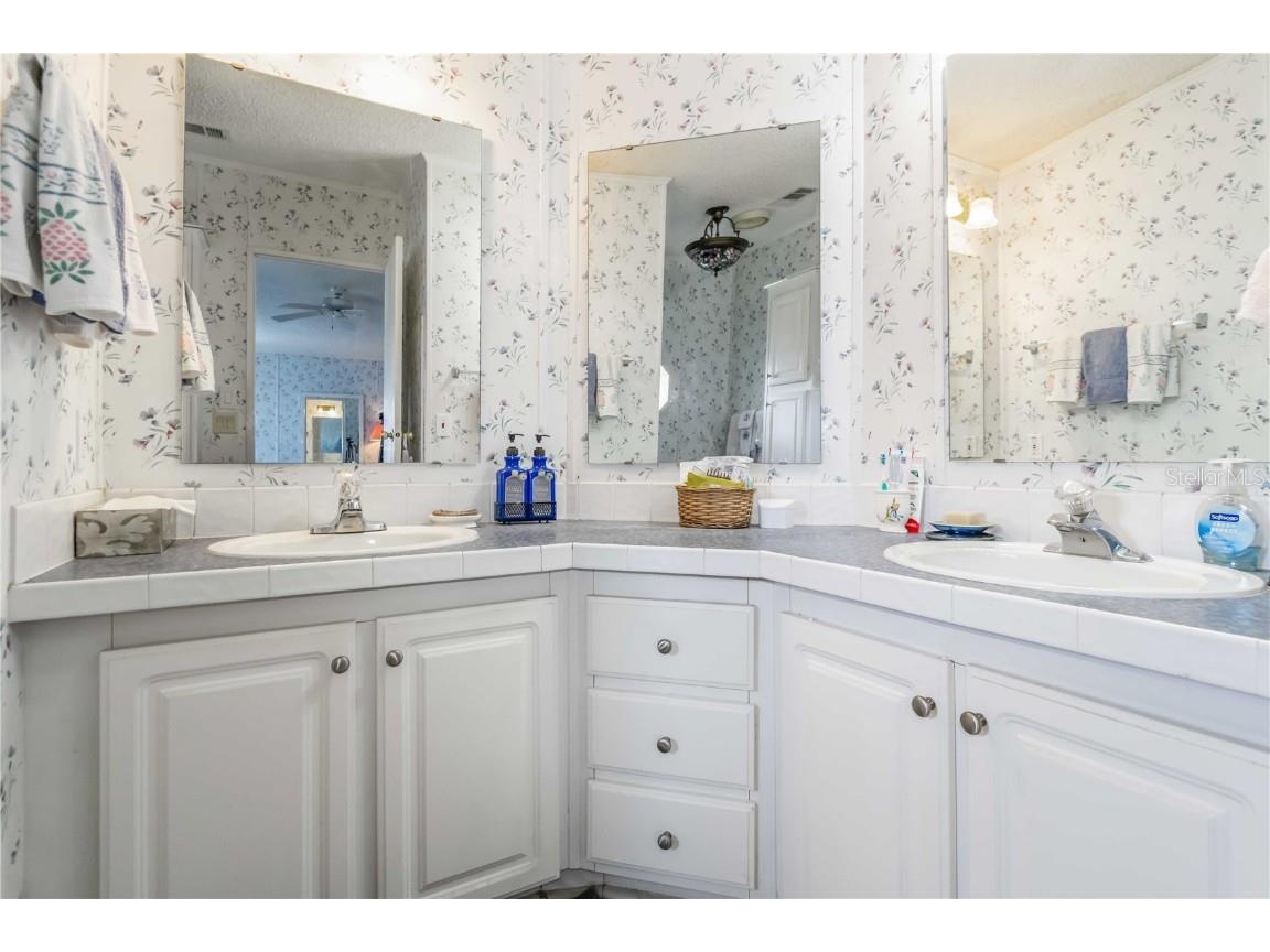 5316 53rd Avenue E #C20 Bradenton FL 34203 A4661651 image17