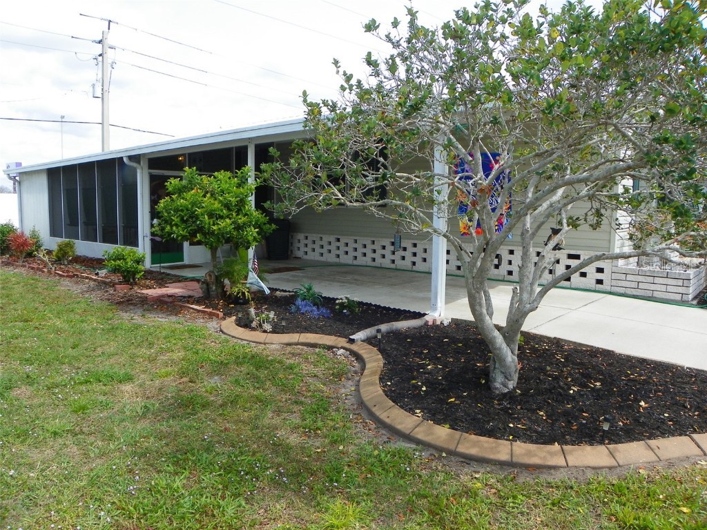 5316 53rd Avenue E #F6 Bradenton FL 34203 A4602158 image1