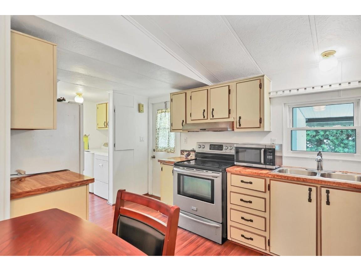 5316 53rd Avenue E #F7 Bradenton FL 34203 A4658189 image11