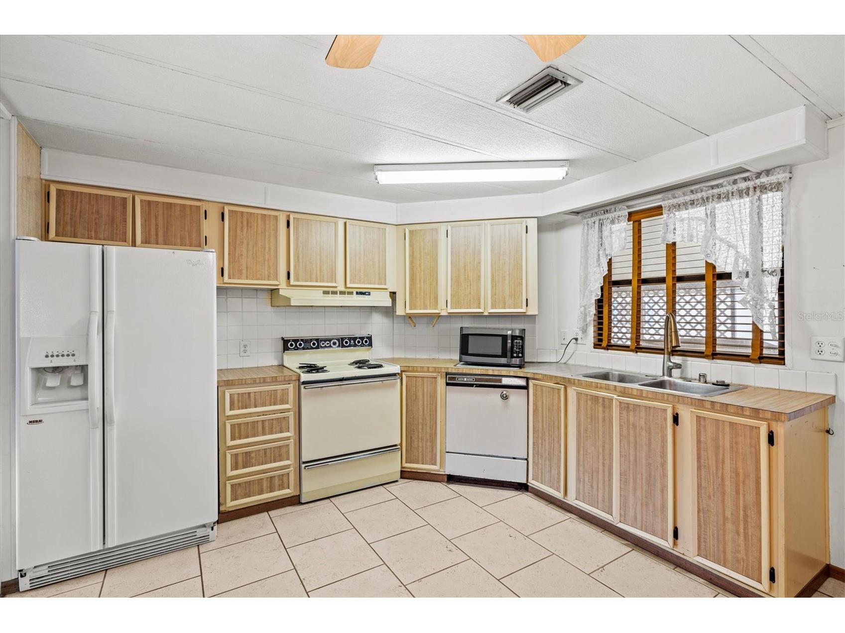 5316 53rd Avenue E #K28 Bradenton FL 34203 A4688799 image9