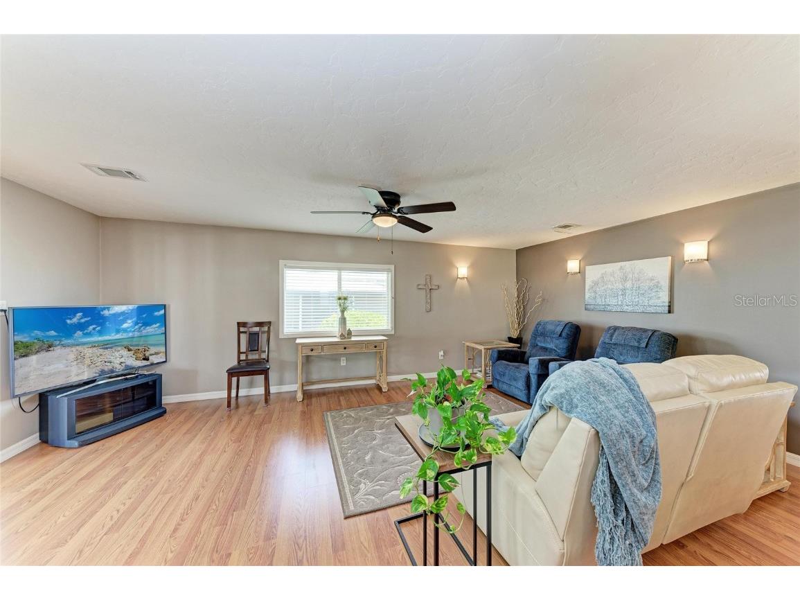 5316 53rd Avenue E #L1 Bradenton FL 34203 A4670802 image8