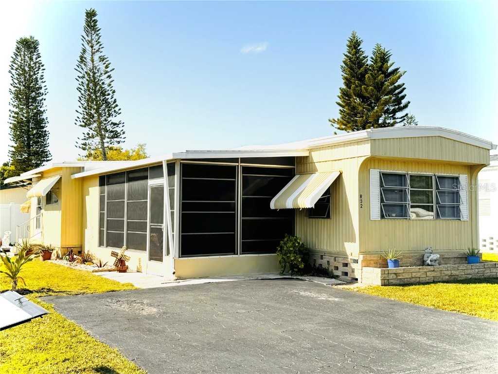 5316 53rd Avenue E #R32 Bradenton FL 34203 A4603233 image1