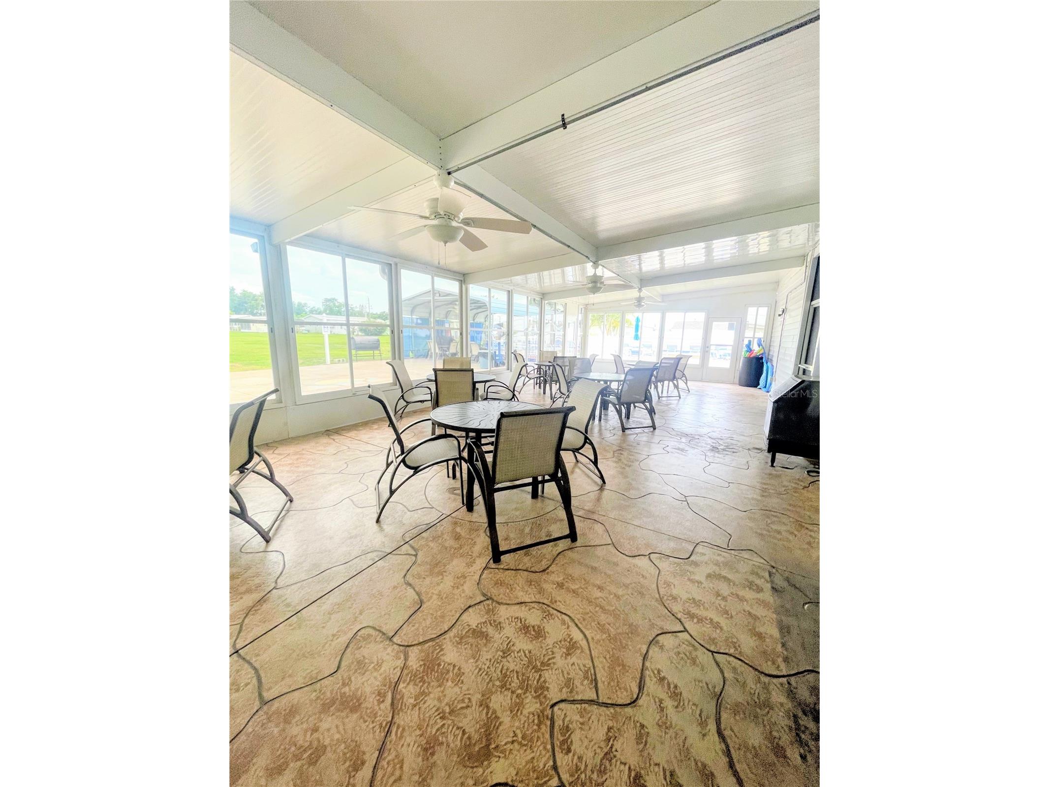 5316 53rd Avenue E #R36 Bradenton FL 34203 A4695911 image12
