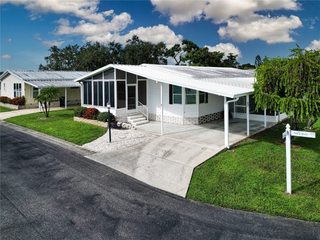 5316 53rd Avenue E #X7 Bradenton FL 34203 A4664869 image1