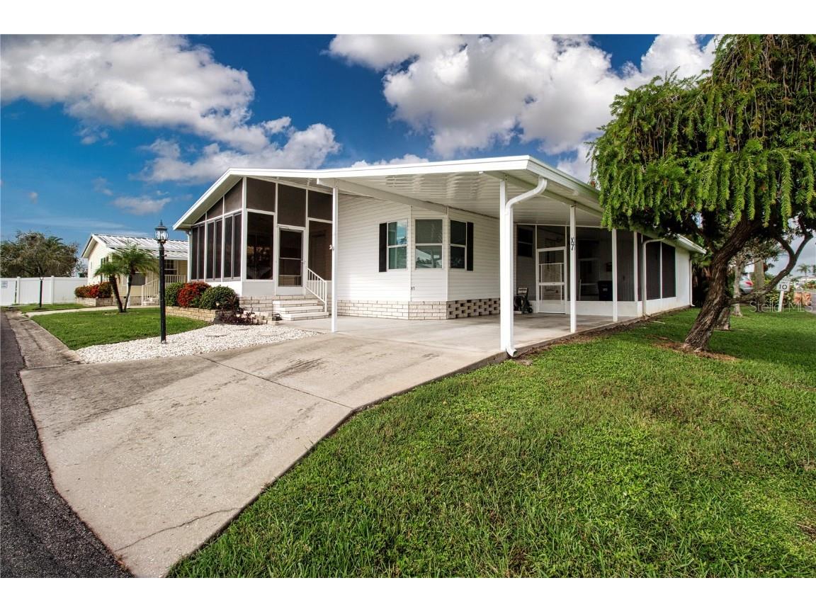 5316 53rd Avenue E #X7 Bradenton FL 34203 A4664869 image3