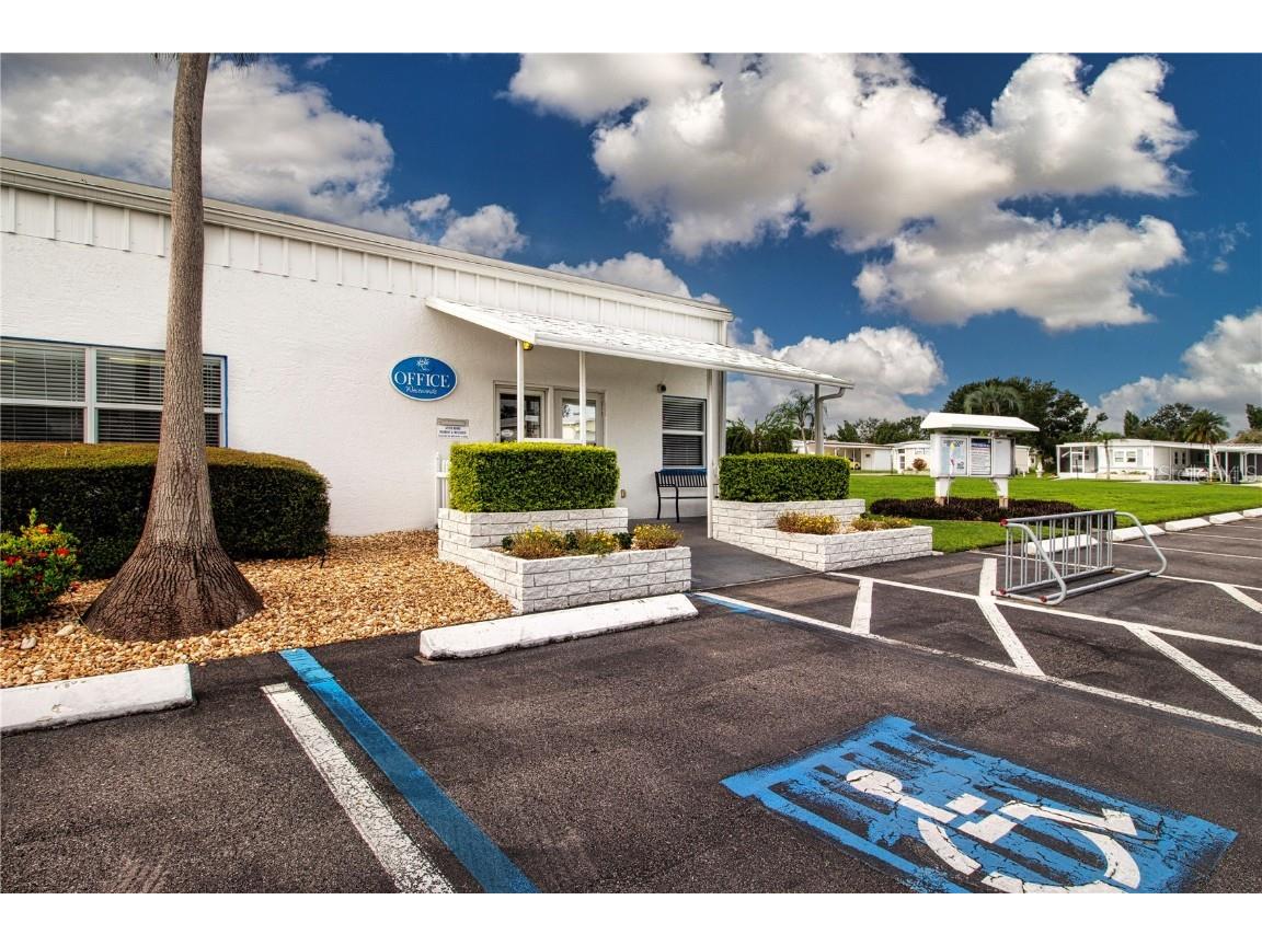 5316 53rd Avenue E #X7 Bradenton FL 34203 A4664869 image61