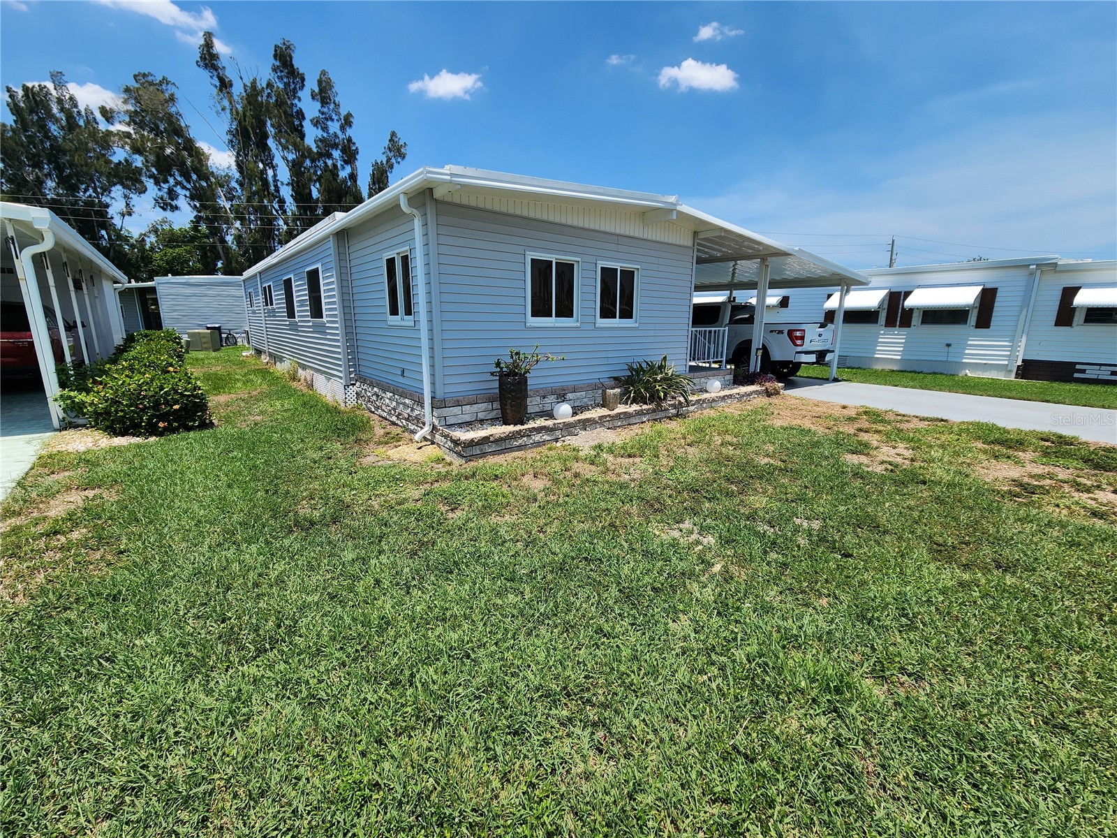 5316 Chateau Lane Bradenton FL 34207 A4656945 image3