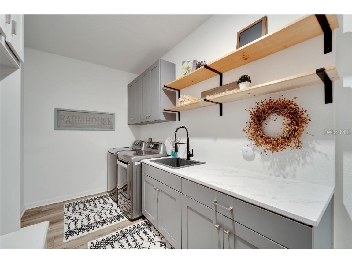 5316 Gavella Cove Palmetto FL 34221 TB8433765 image41