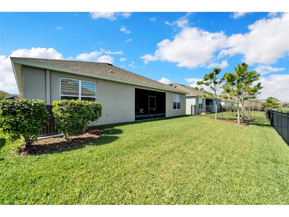 5316 Gavella Cove Palmetto FL 34221 TB8433765 image48