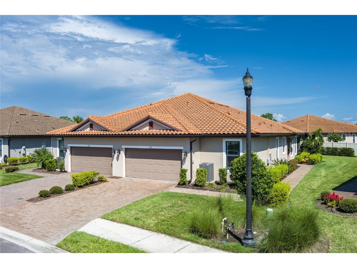 5316 Rushmere Court Palmetto FL 34221 A4662347 image1