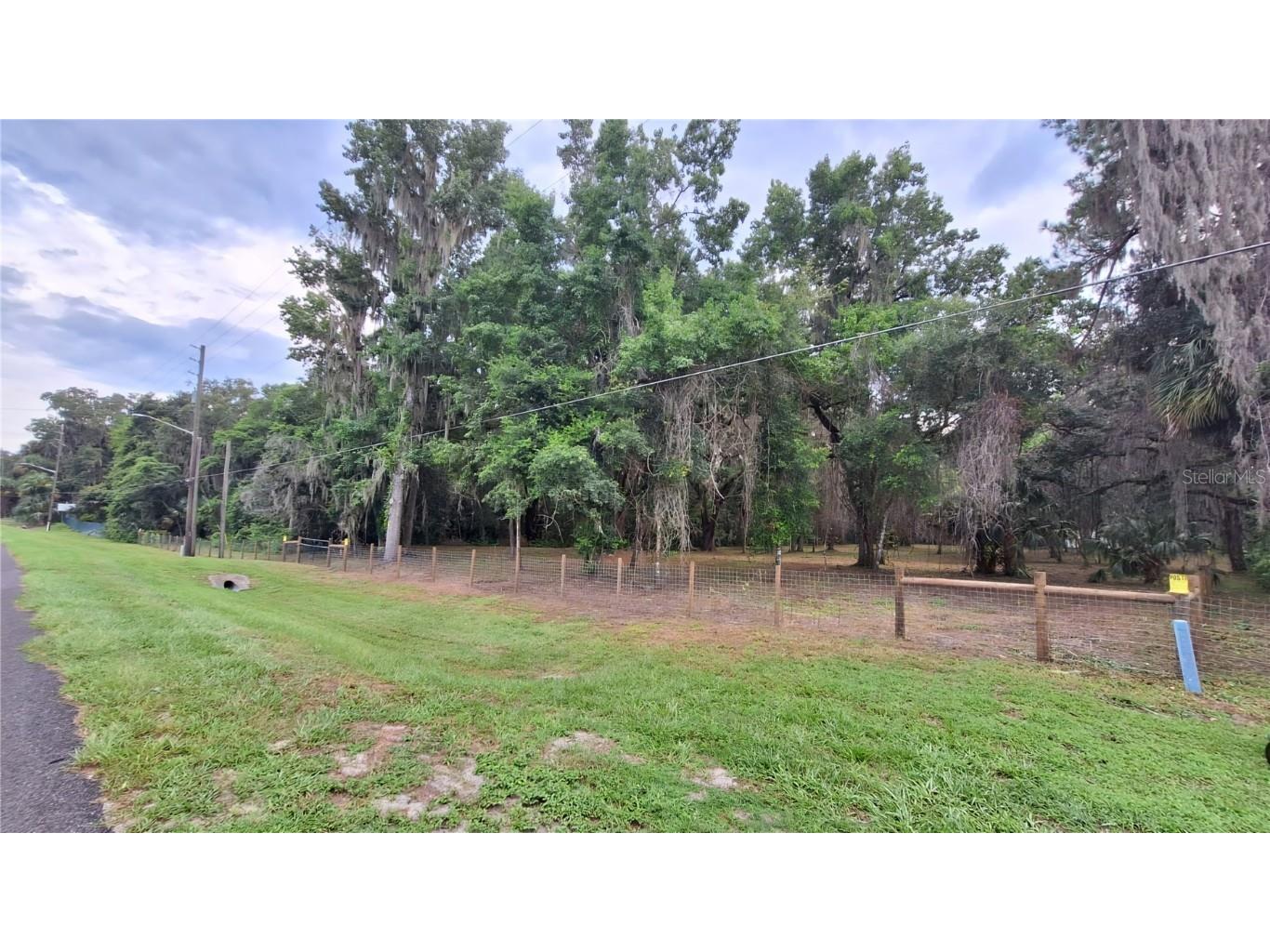 5316 SW 13th Street Gainesville FL 32608 TB8458212 image1