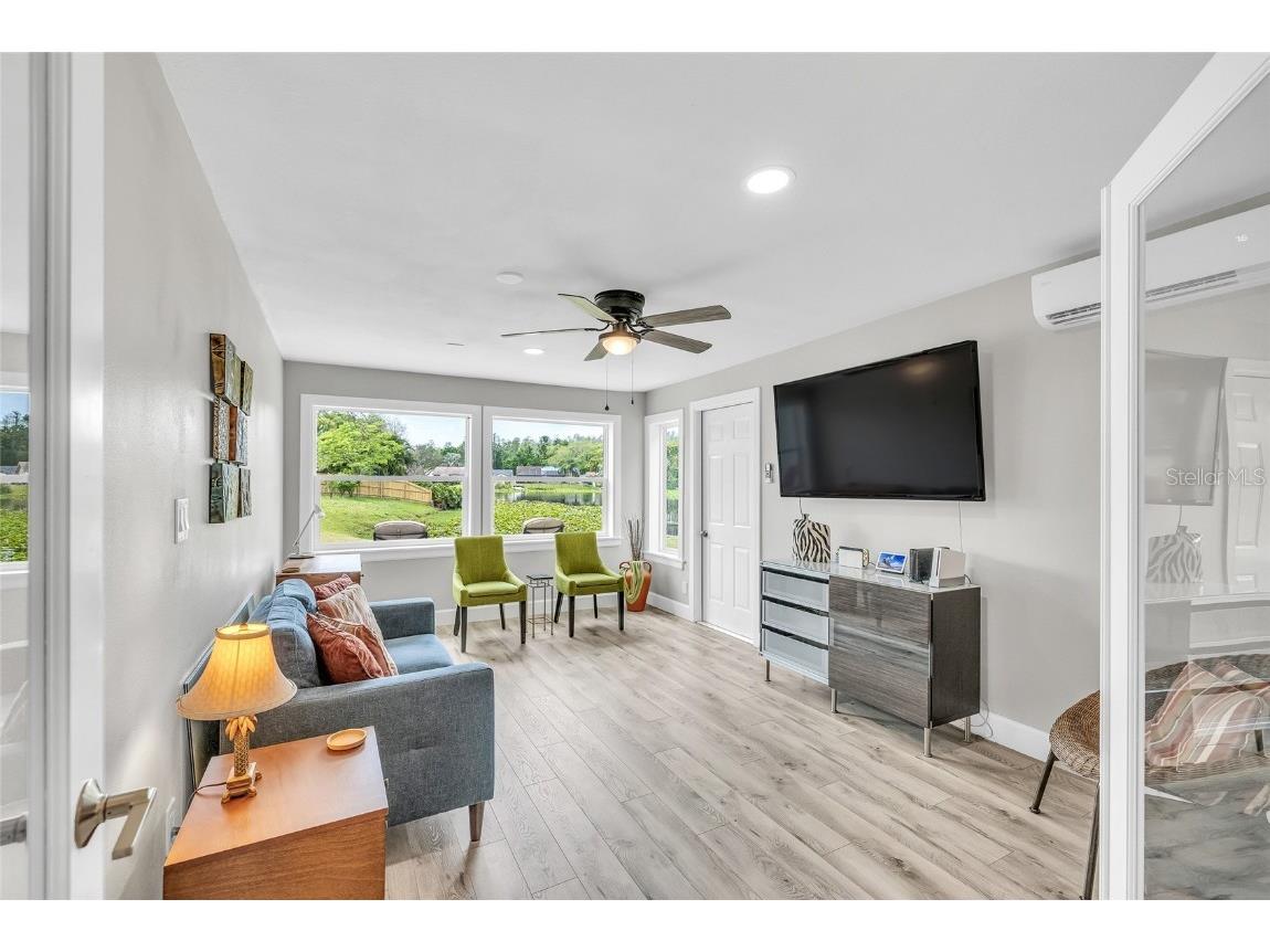 5317 Black Pine Drive Tampa FL 33624 TB8366180 image15