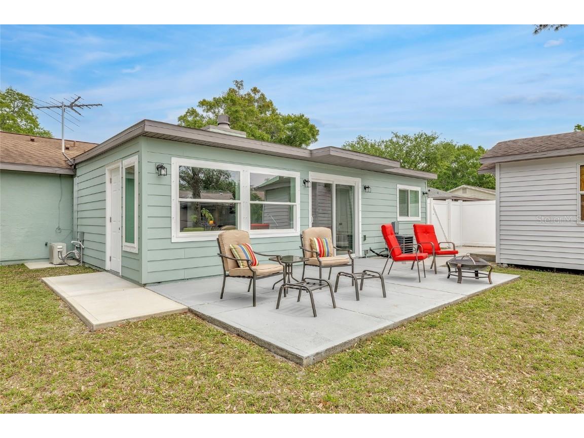 5317 Black Pine Drive Tampa FL 33624 TB8366180 image26