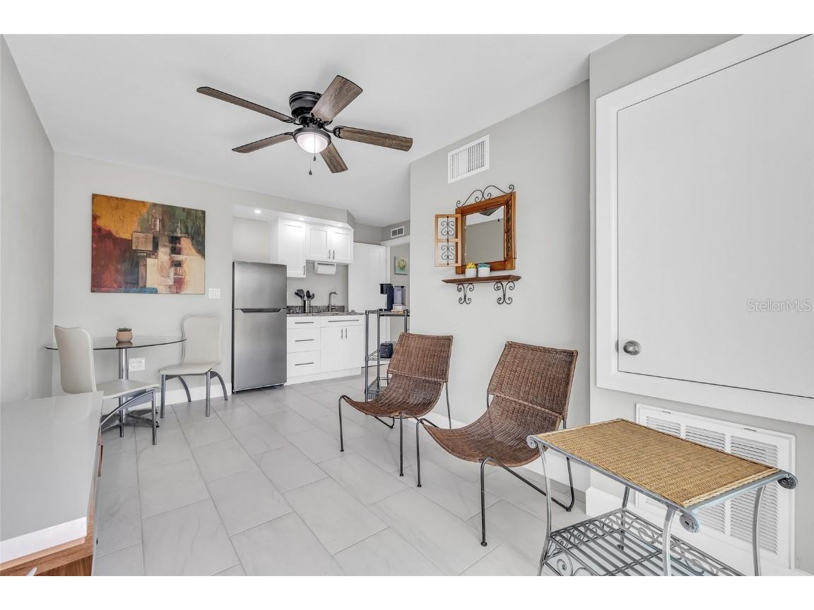 5317 Black Pine Drive Tampa FL 33624 TB8366180 image27