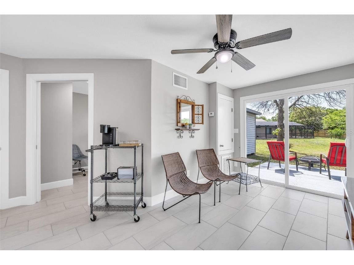 5317 Black Pine Drive Tampa FL 33624 TB8366180 image28