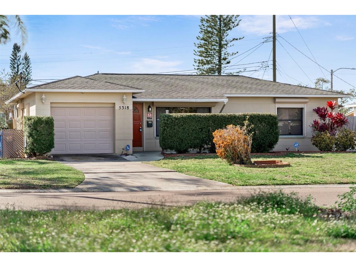 5318 17th Street N Saint Petersburg FL 33714 TB8356960 image1