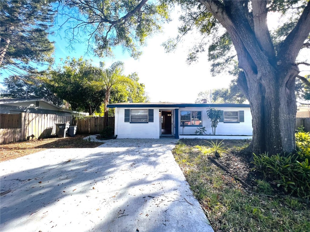 5318 58th Avenue N Saint Petersburg FL 33709 U8220265 image1