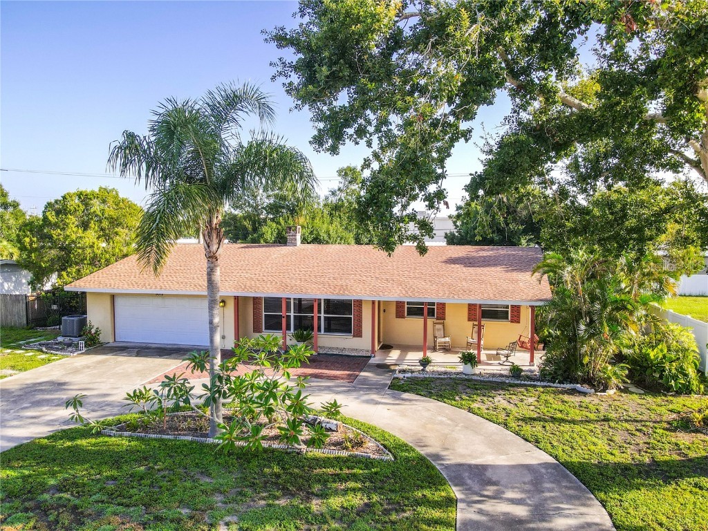 5318 7th Ave Dr. West Bradenton FL 34209 A4660111 image1