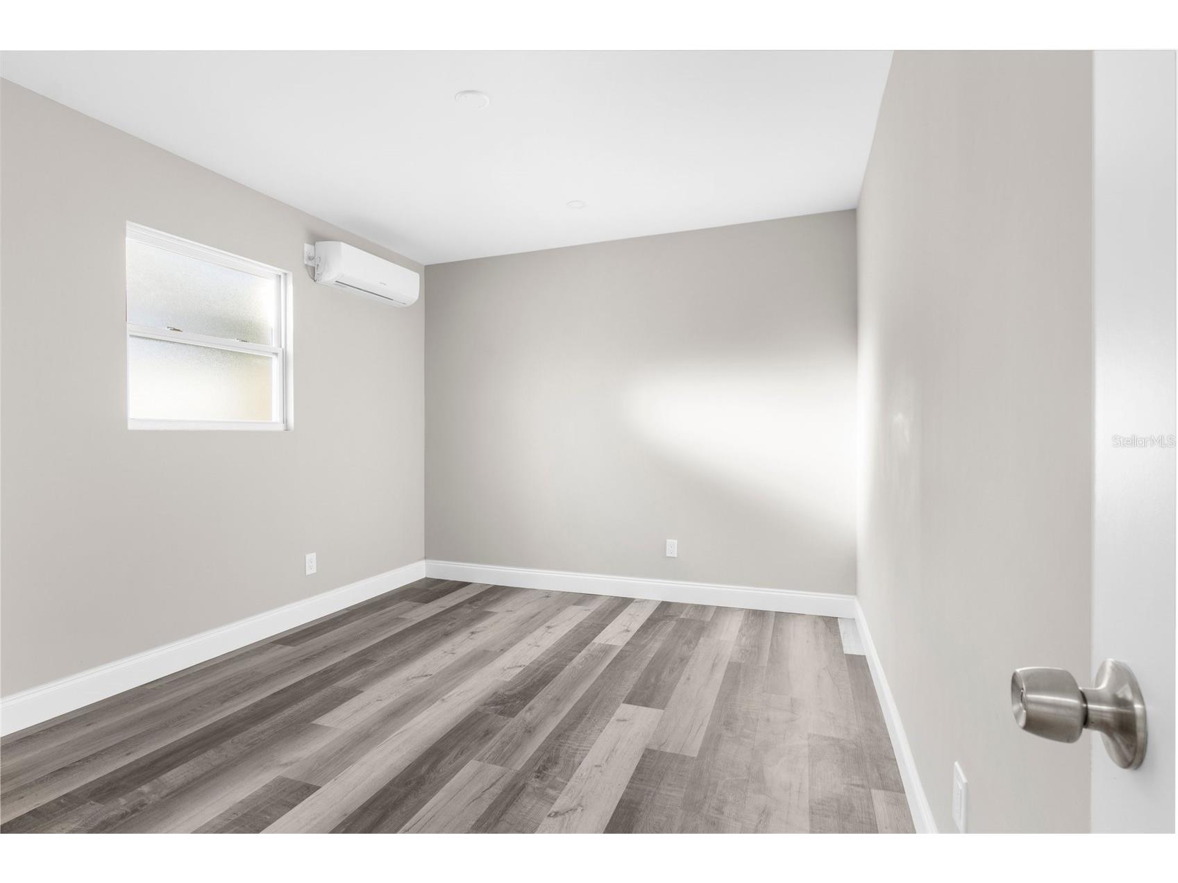 5318 9th Avenue Saint Petersburg FL 33710 TB8495010 image11