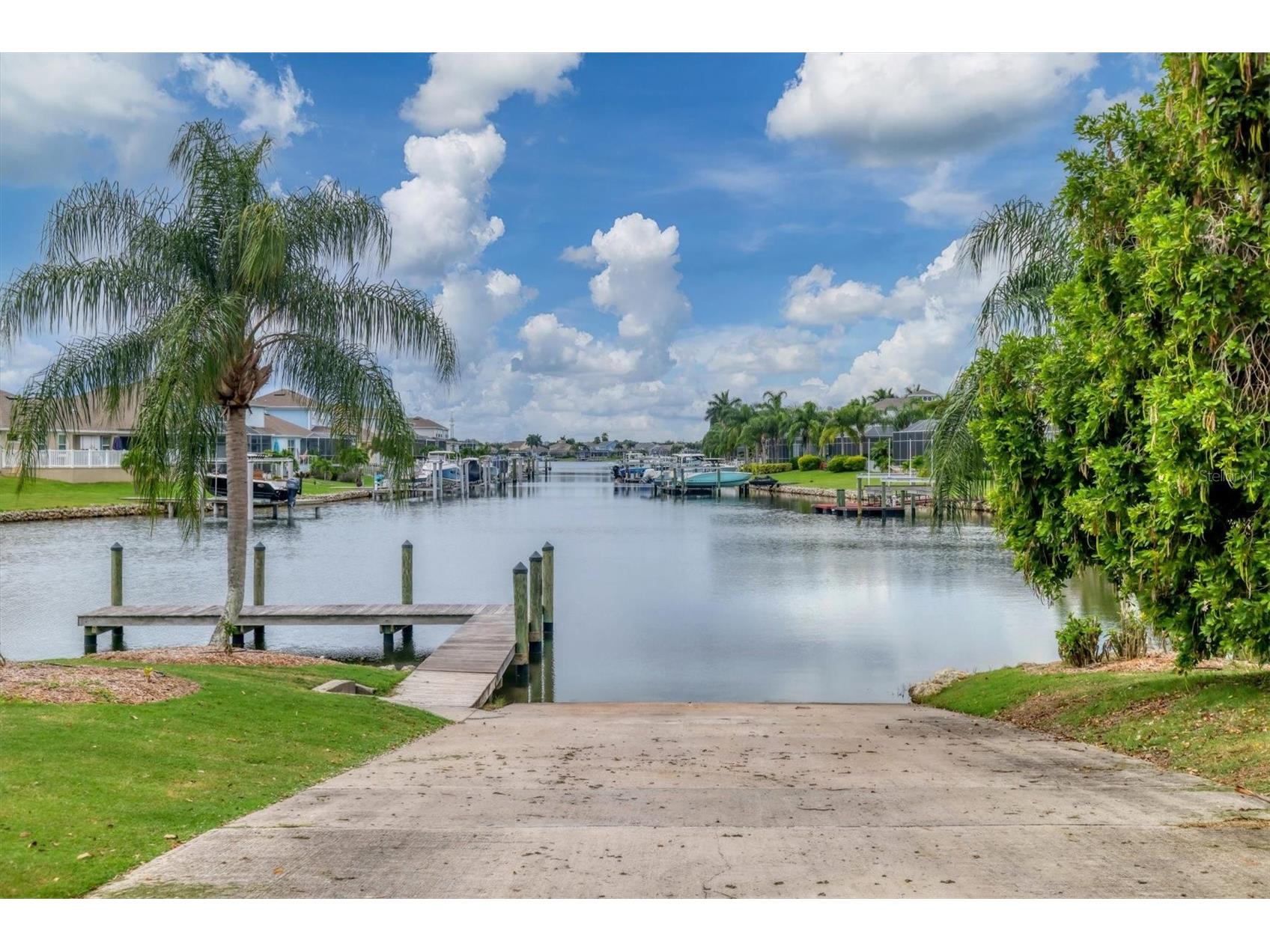 5318 Golden Isles Drive Apollo Beach FL 33572 TB8516799 image36